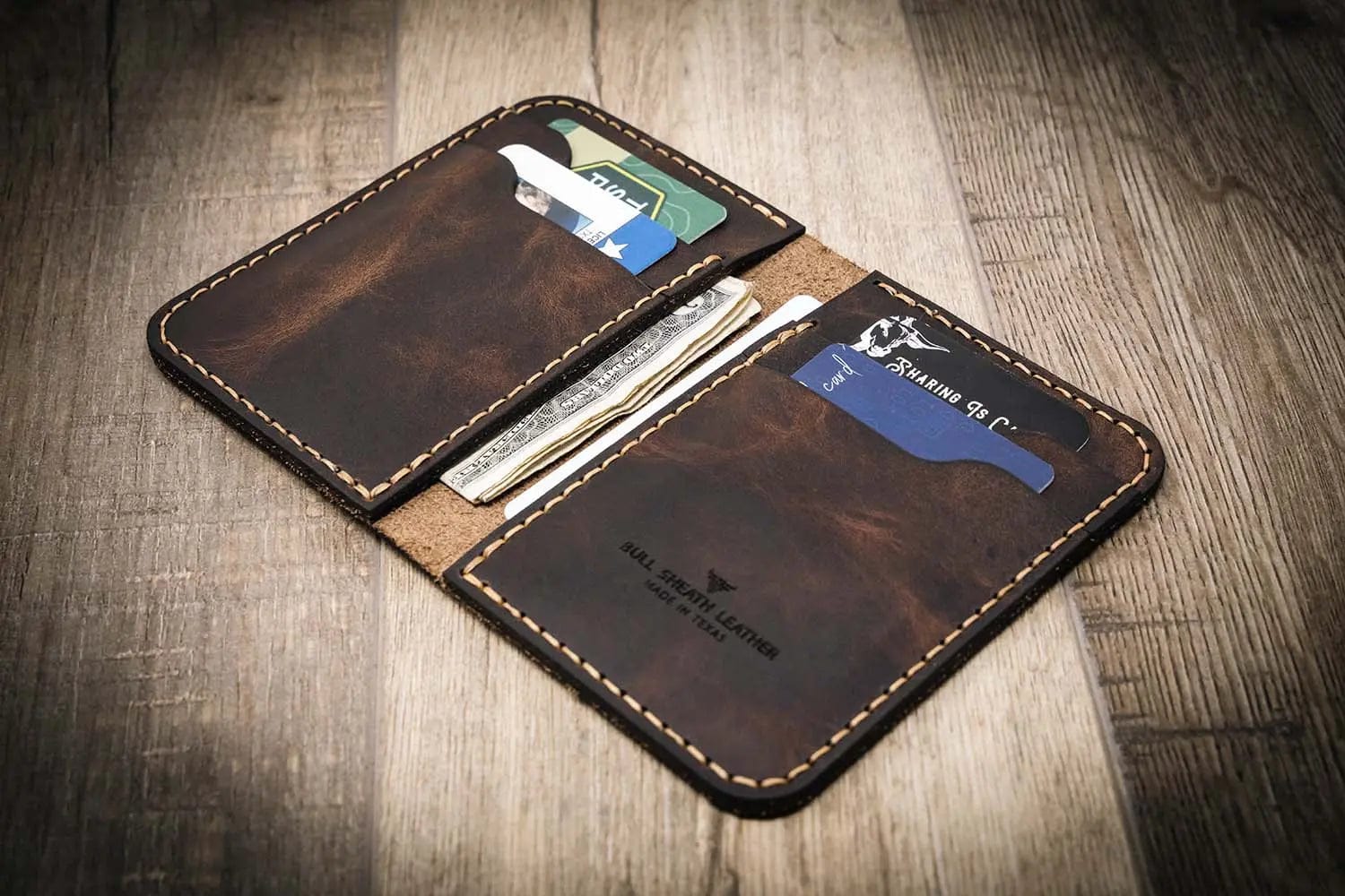 Bull Sheath Leather Men's The Tyler Vertical Wallet Walnut Brown