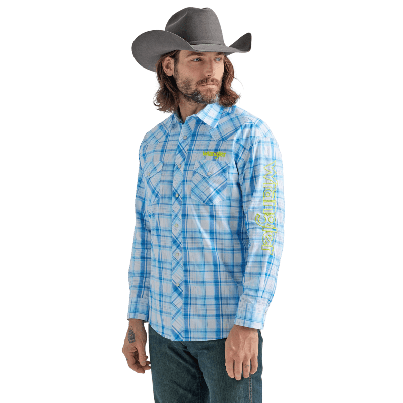 Wrangler Logo Long Sleeve Mens Plaid Snap Shirt 112324644 Blue / S Wrangler Logo Long Sleeve Mens Plaid Snap Shirt 112324644 Blue / S
