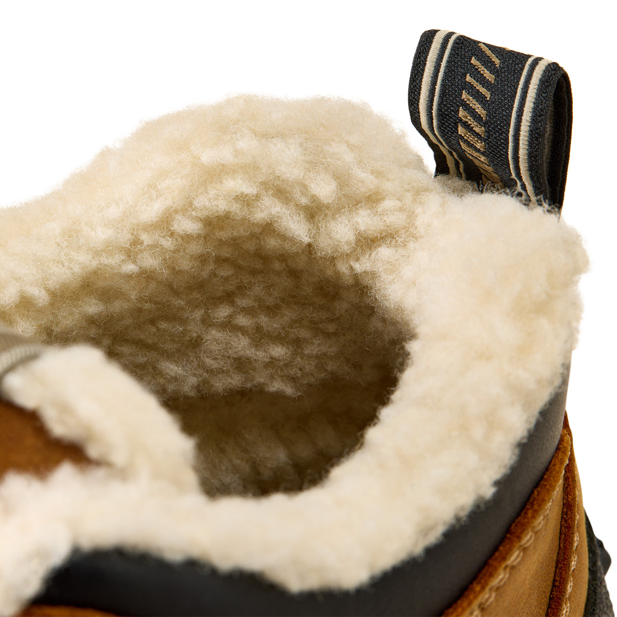 Ariat Women's Dusted Wheat Terrain Sherpa Waterproof Boot 10063868
