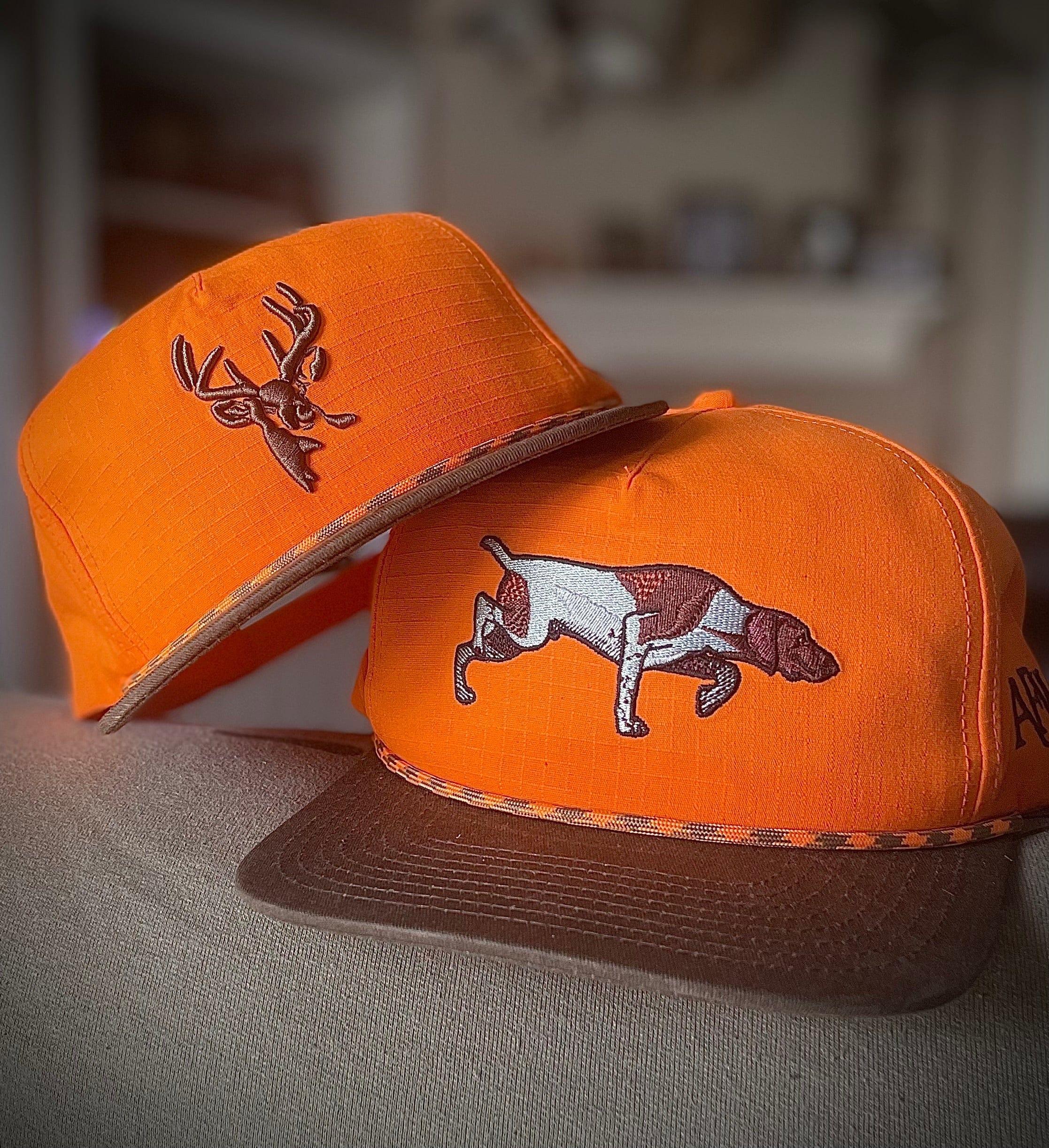 BLAZE ORANGE AND BROWN RIPSTOP PUFF DEER ROPE HAT – Russell's