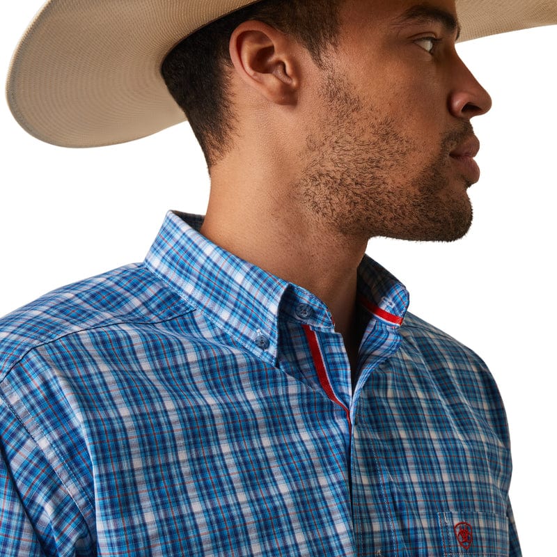 ARIAT INTERNATIONAL, INC. Shirts Ariat Men's Pro Series Leyton Light Blue Classic Fit Long Sleeve Button Down Shirt 10043693