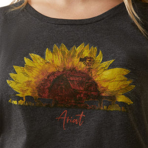 ARIAT INTERNATIONAL, INC. Shirts Ariat Women's Sunflower Cow Charcoal Heather Short Sleeve T-Shirt 10047640
