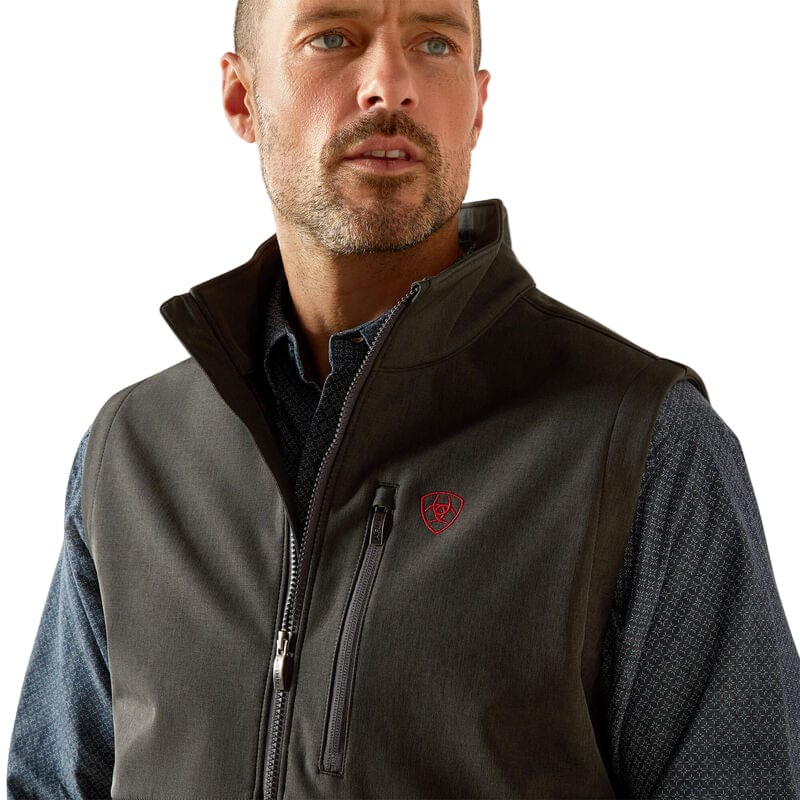 ARIAT Outerwear Ariat Men's Charcoal Americana Logo Softshell Vest 10062588