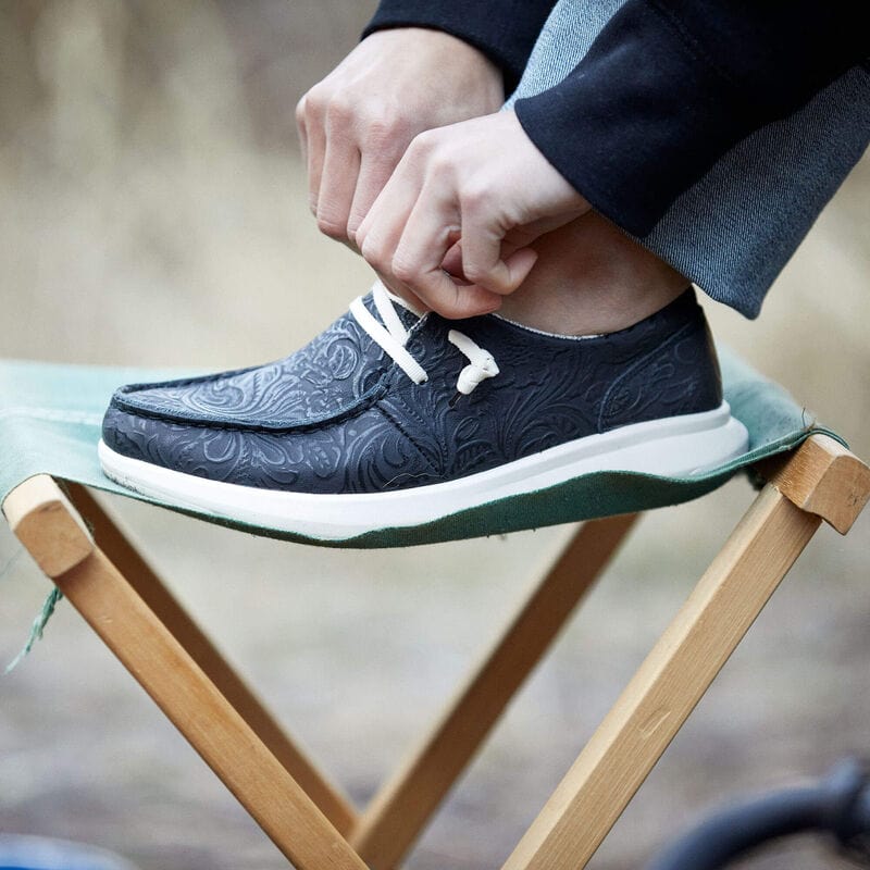 Ariat Women's Black Floral Emboss Hilo Shoes 10047014 – Russell's