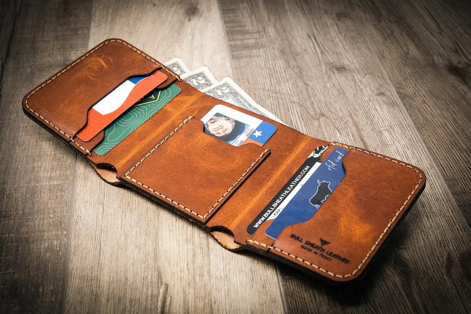 Bull Sheath Leather Men's The Trinity Trifold Wallet Chestnut