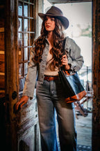 Bull Sheath Leather The Naomi Leather Tote Bag - Black