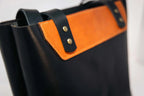 Bull Sheath Leather The Naomi Leather Tote Bag - Black