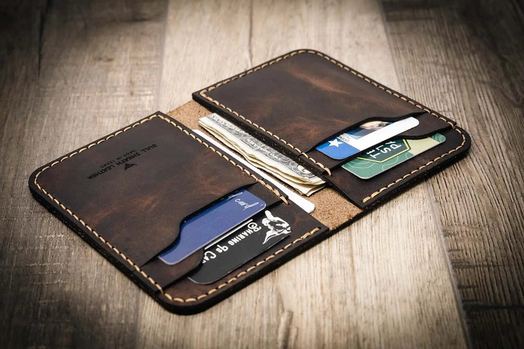 Bull Sheath Leather The Tyler Vertical Wallet - Walnut Brown