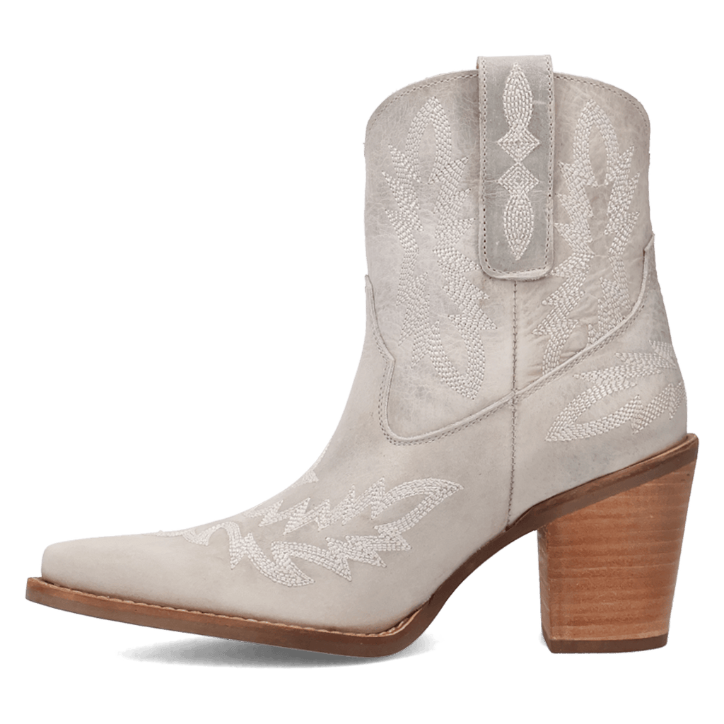 DINGO Boots Dingo Women's White Rocky Top Leather Bootie DI2272-WH
