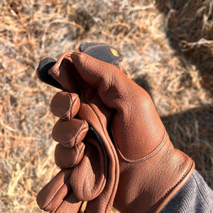 Maroon Bell Outdoor® Gloves Dipped Leather Deer Glove: Signature Driver: Brown/Black