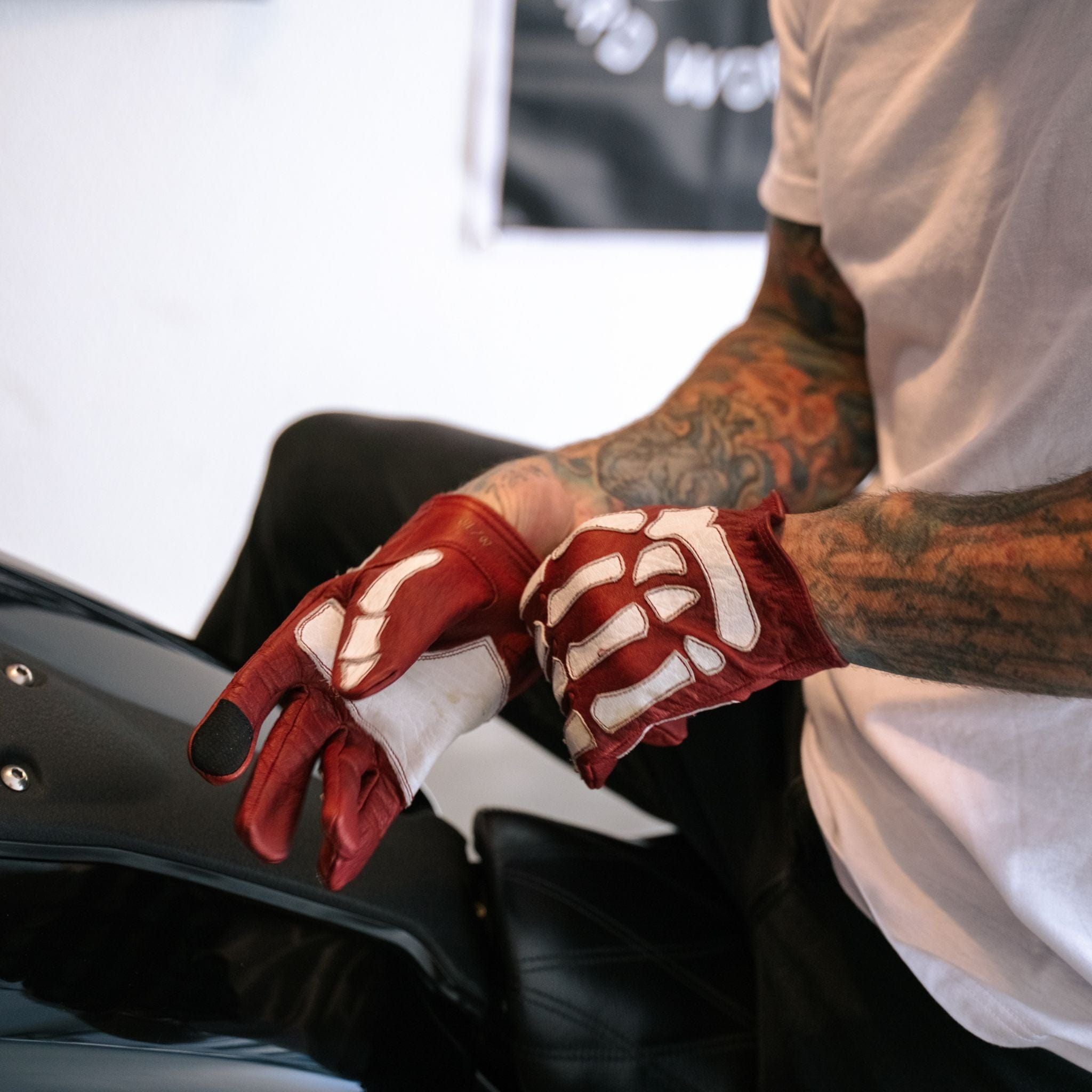 Skeleton Leather Motorcycle Gloves Red-White – Russell's Western