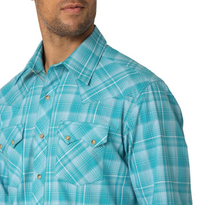Wrangler Men's Teal Blue Slim Fit Long Sleeve Snap Shirt 112324670