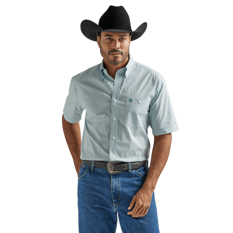 Wrangler Men'S Aqua Board Relaxed Fit Short Sleeve Button Down Shirt 1 -  Russell'S Western Wear, Inc.