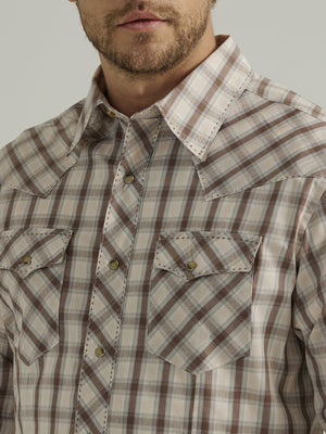 WRANGLER JEANS Shirts Wrangler Men's Fashion Dobby Plaid Print Long Sleeve Western Snap Shirt 112324668