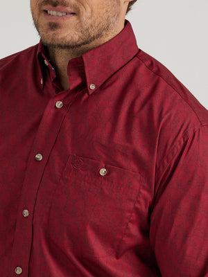 WRANGLER JEANS Shirts Wrangler Men's George Strait Deep Crimson Relaxed Fit Long Sleeve Shirt 112338090