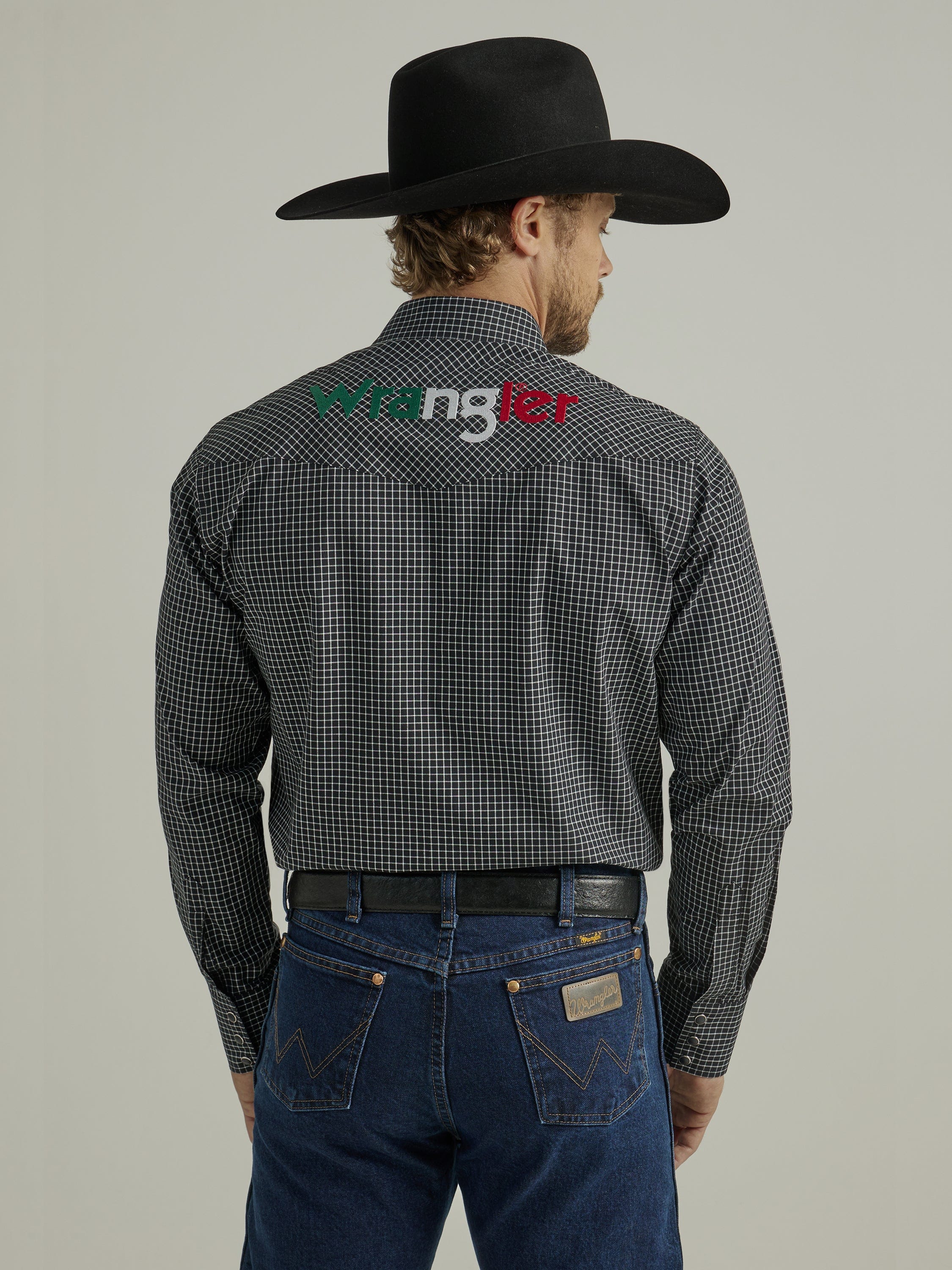 WRANGLER JEANS Shirts Wrangler Men's Mexico Black & White Plaid Print Embroidery Long Sleeve Western Shirt 112330376