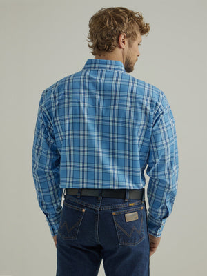 WRANGLER JEANS Shirts Wrangler Men's Wrinkle Resist Blue Long Sleeve Snap Shirt 112330343