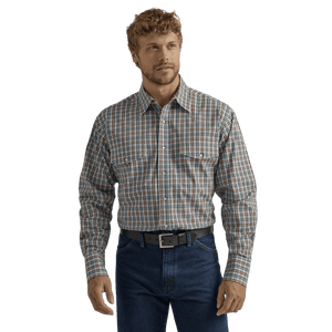 WRANGLER JEANS Shirts Wrangler Men's Wrinkle Resist Brown Long Sleeve Snap Shirt 112330342