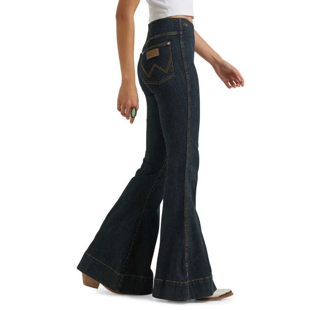 WRANGLER Jeans Wrangler X Lainey Wilson Women's Pintuck Pull On Bell Bottom Jeans 112382900