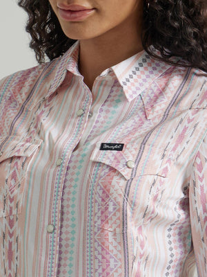 Wrangler Shirts Wrangler Women's Pink Geo Retro Long Sleeve Western Snap Shirt 112347205