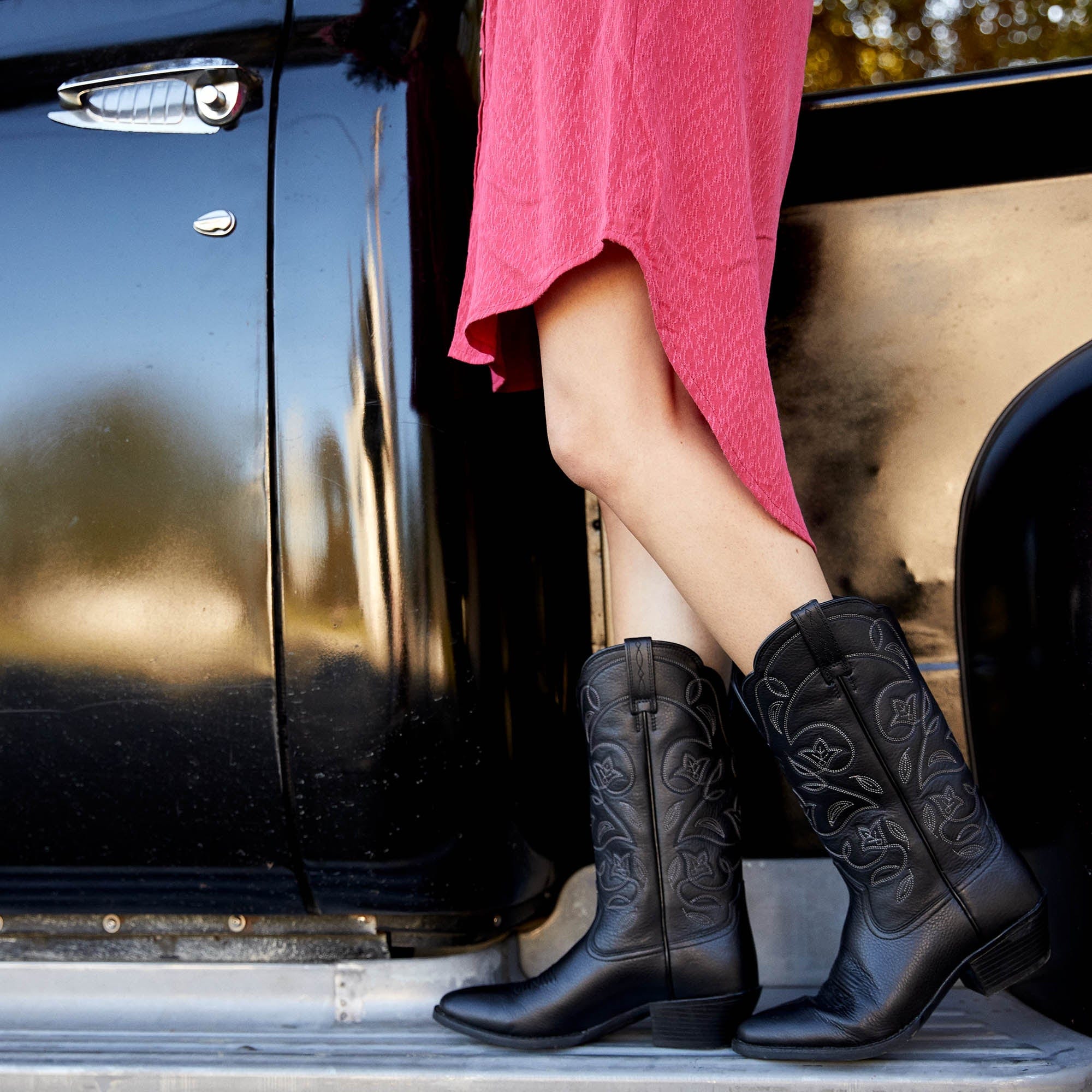Ariat Women's Heritage Black Deertan R Toe Western Cowgirl Boots
