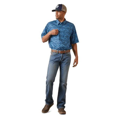 Ariat Men's VentTEK Rainwater Classic Fit Short Sleeve Shirt 10043512 -  Russell's Western Wear, Inc.