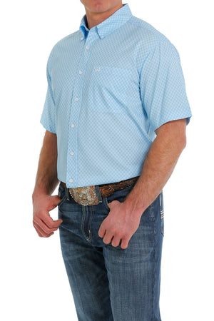CINCH Shirts Cinch Men's Geometric Print Arenaflex Light Blue Button Down Short Sleeve Shirt MTW1704111