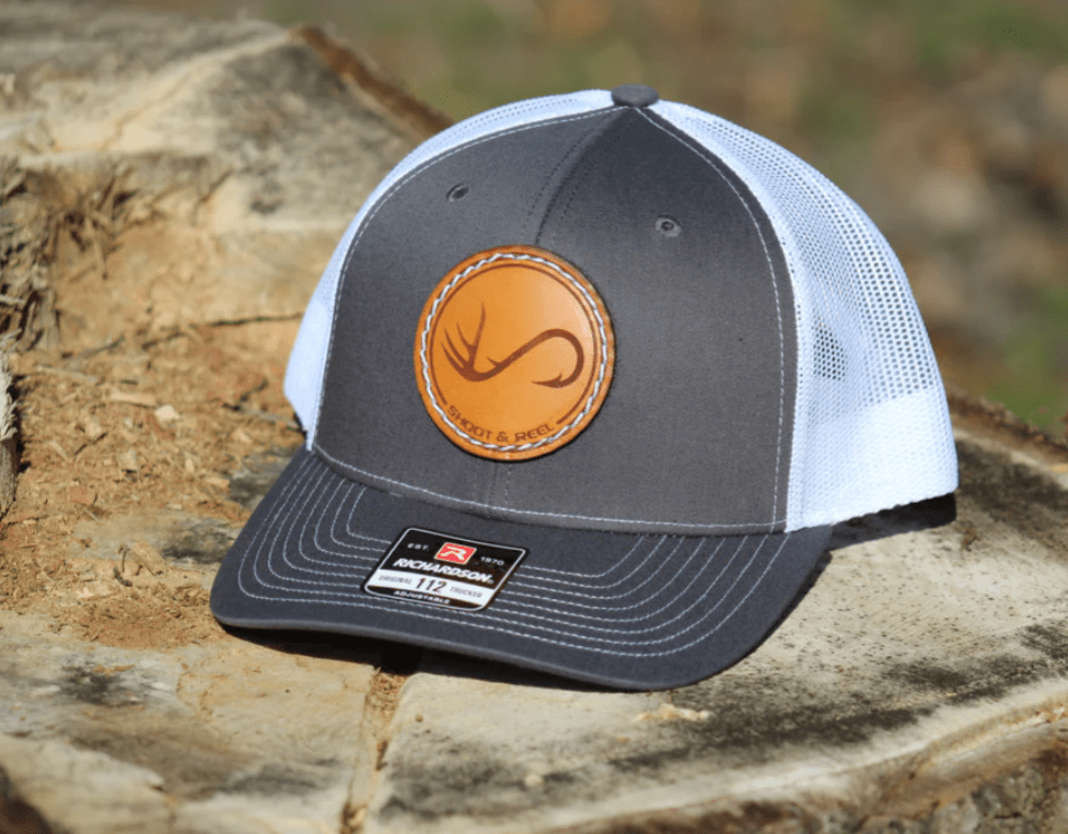 Shoot & Reel Men's Circle Patch Logo Charcoal/White Trucker Ball Cap