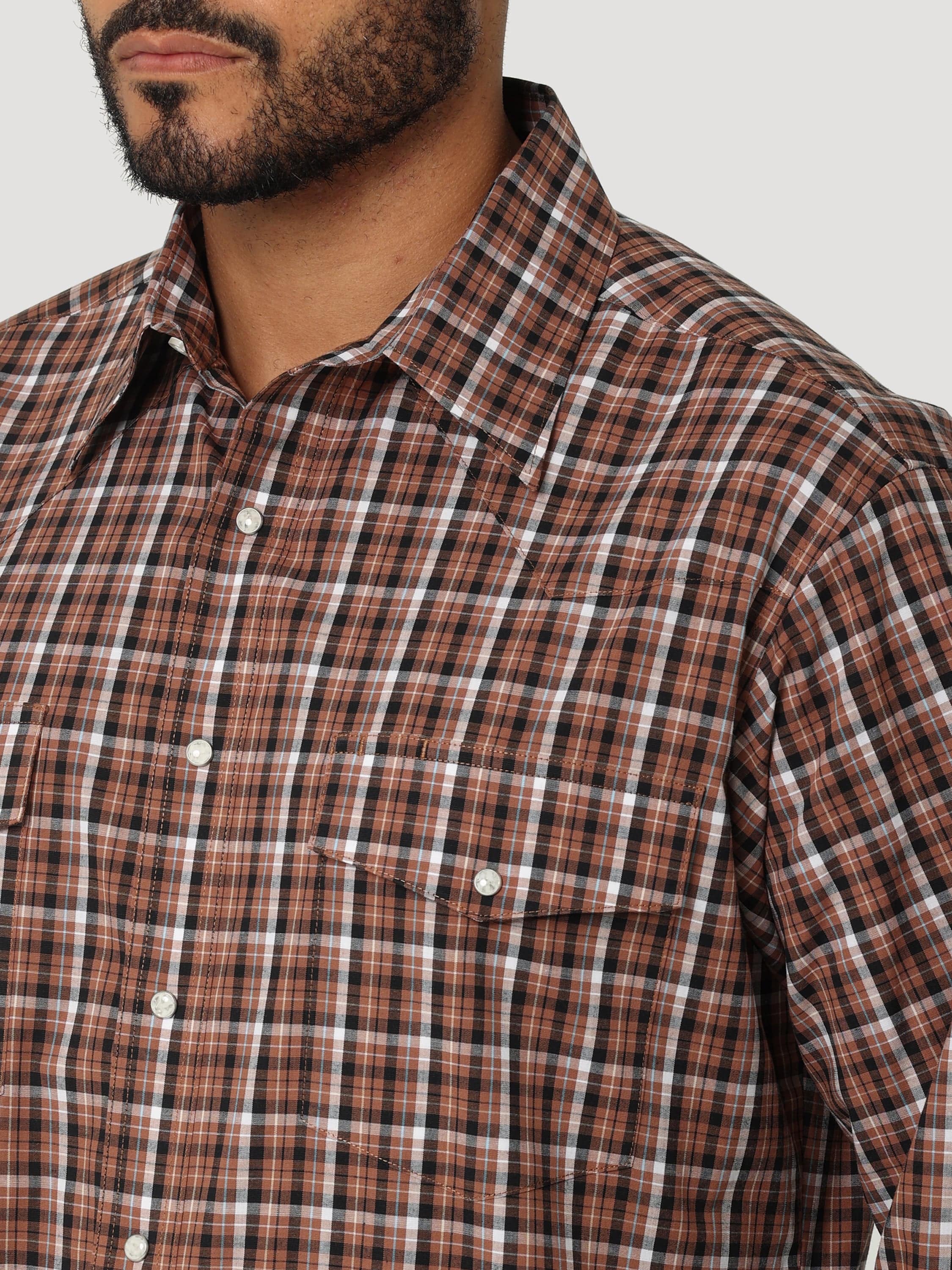 Wrangler Men's Wrinkle Resist Coffee Long Sleeve Western Plaid