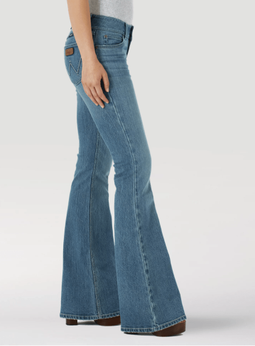 Wrangler flare online jeans retro